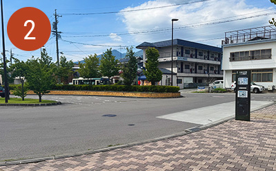2.中軽井沢駅 2番のりばイメージ